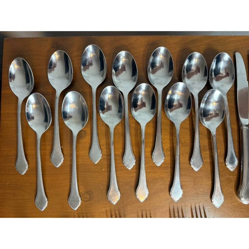 47 Pc Set Summer Mist-Autumn Glow Stainless by Oneida Silver Wm A Rogers